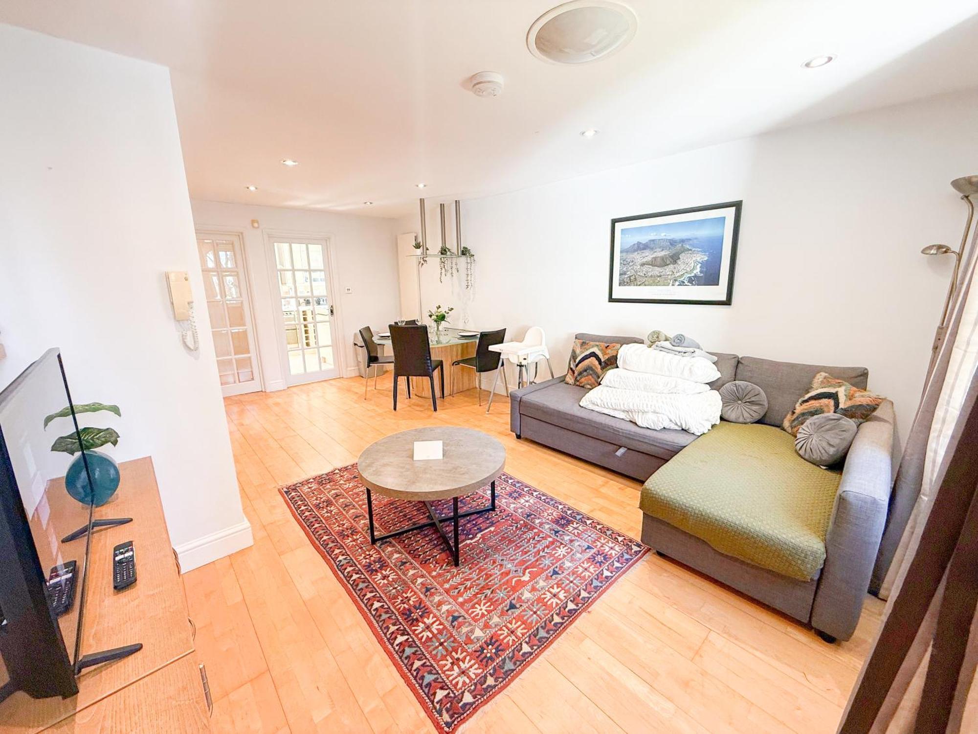 Detached House With Free Parking In Little Venice Near Paddington Hyde Park