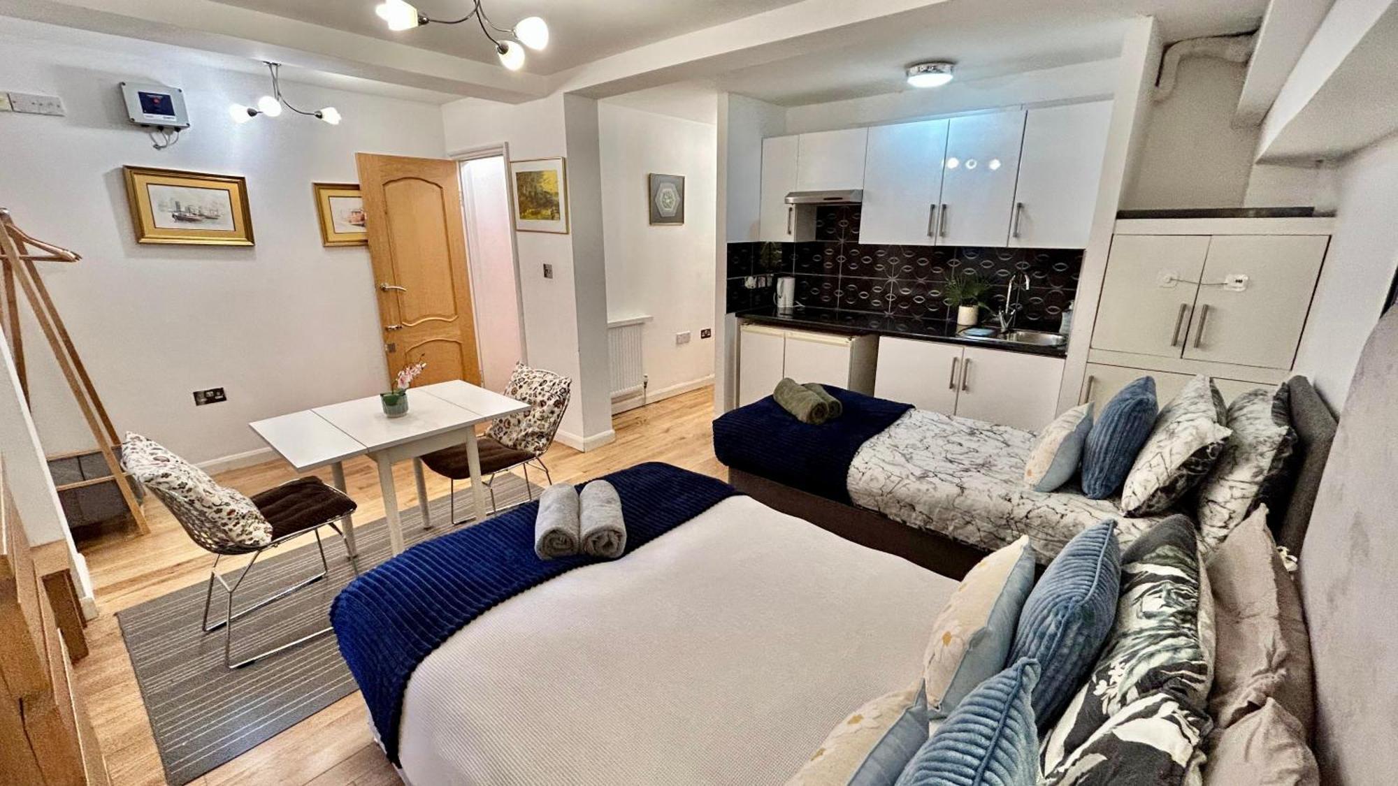 Apartment Detached House With Free Parking In Little Venice Near Paddington Hyde Park