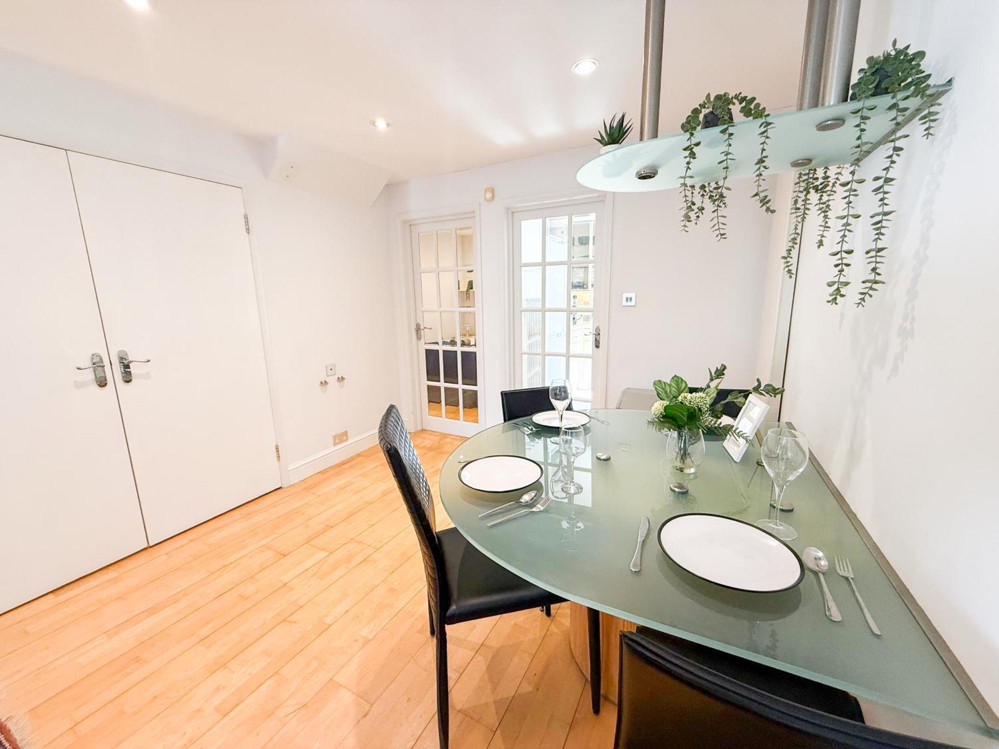 Apartment Detached House With Free Parking In Little Venice Near Paddington Hyde Park